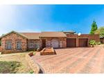 3 Bed Grobler Park House For Sale