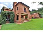 5 Bed Country Lane Estate House For Sale