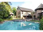 2 Bed Douglasdale Property For Sale