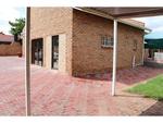 4 Bed Rustenburg Central House To Rent