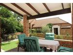 3 Bed Lonehill Property For Sale