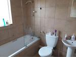 1 Bed Newmark Estate Apartment To Rent