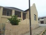 2 Bed Summerstrand House To Rent
