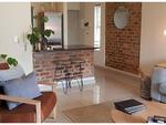 2 Bed Parktown North Apartment To Rent