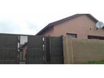 2 Bed Clayville Apartment To Rent