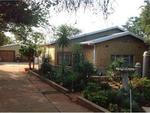 3 Bed Kameeldrift East House For Sale