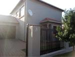 3 Bed Theresapark House To Rent