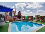 6 Bed Northcliff House For Sale