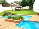 2 Bed Weltevreden Park Apartment To Rent