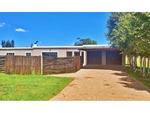 3 Bed Bloemdal Smallholding To Rent