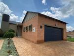 2 Bed Midstream Estate Property For Sale