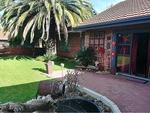 4 Bed Hillcrest House For Sale