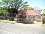 3 Bed Linmeyer House To Rent