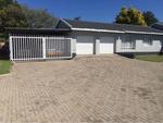 3 Bed Hutten Heights House To Rent