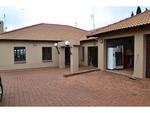 4 Bed Grootfontein Country Estates House To Rent