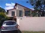 3 Bed Fourways House To Rent