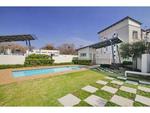 2 Bed Lonehill Apartment To Rent