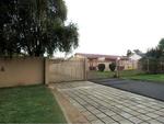 3 Bed Van Dyk Park House For Sale