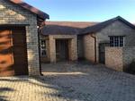3 Bed Ruimsig House To Rent