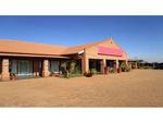 22 Bed Kameeldrift Guest House For Sale