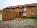 2 Bed Garsfontein Apartment To Rent