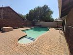 3 Bed Sunward Park House To Rent