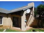 3 Bed Moreleta Park Property To Rent