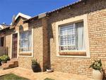 2 Bed Olievenhoutbos Property For Sale