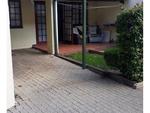 2 Bed Halfway Gardens Property To Rent