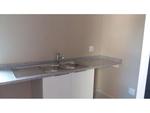 2 Bed Westcliff Property To Rent