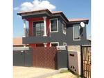 4 Bed Mohlakeng House For Sale