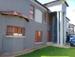4 Bed Sonneveld House To Rent