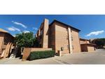 3 Bed Hazeldean Apartment To Rent