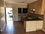 2 Bed River Club Property To Rent