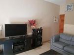 R800,000 2 Bed Gresswold Apartment For Sale