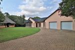 6 Bed House in Rynfield