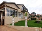 4 Bed House in Solheim