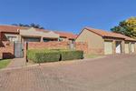 3 Bed Townhouse in Moreleta Park