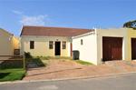 2 Bed House in Fairview Golf Estate