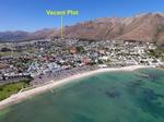928 m² Land available in Gordons Bay Central
