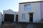 2.5 Bed House in Mitchells Plain Central
