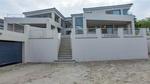 6 Bed House in Sonstraal Heights