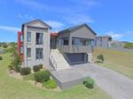 5 Bed House in Oubaai and surrounds