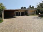 5 Bed House in Malmesbury