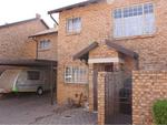 3 Bed Sinoville Property For Sale