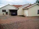 11 Bed House in Kokstad