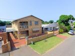 6 Bed House in Merewent