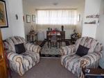2 Bed Apartment in Pioneer Park