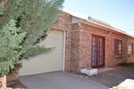 2 Bed Townhouse in Queenstown Central