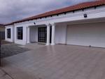 5 Bed House in Louis Trichardt